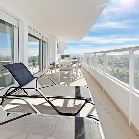 Global Properties, Moderno De Dos Terrazas Con Vistas Al Mar Y A La Montana Apartment *